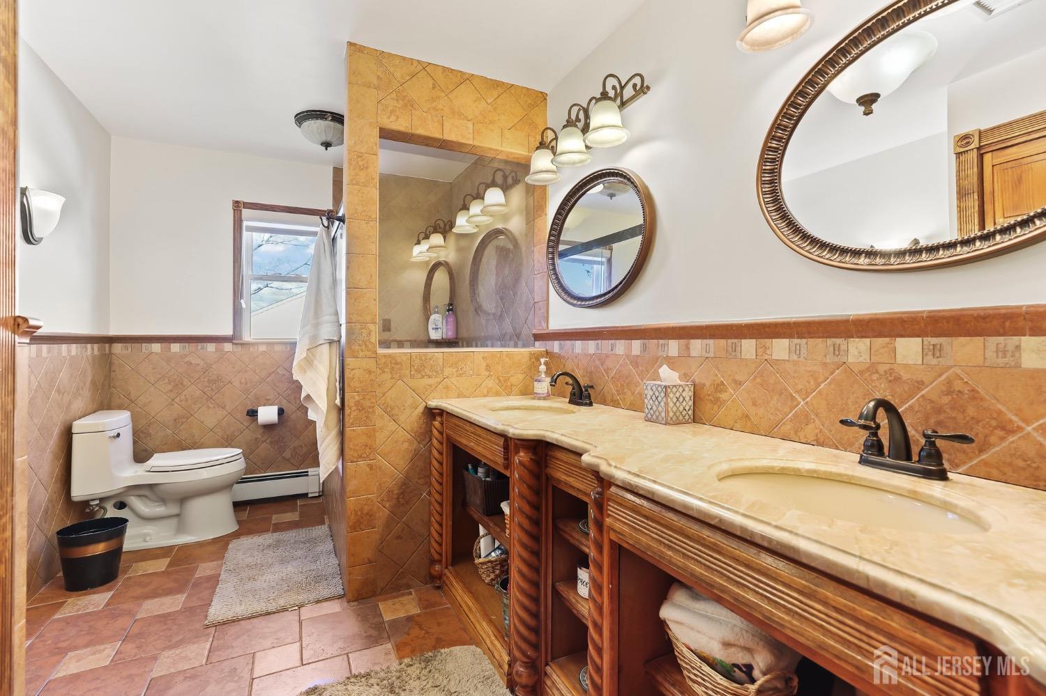 56 Ivanhoe Drive, Manalapan, New Jersey image 38