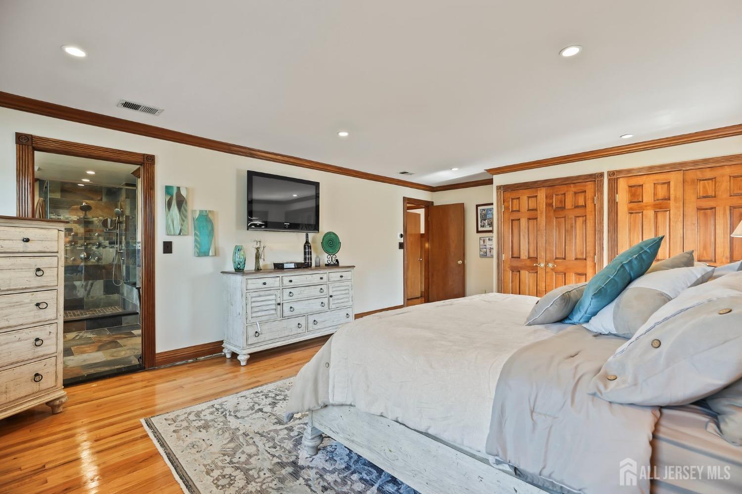 56 Ivanhoe Drive, Manalapan, New Jersey image 43