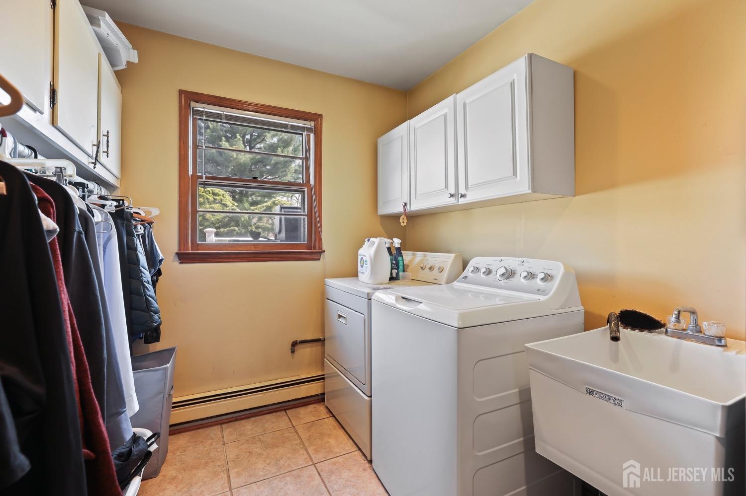 56 Ivanhoe Drive, Manalapan, New Jersey image 49