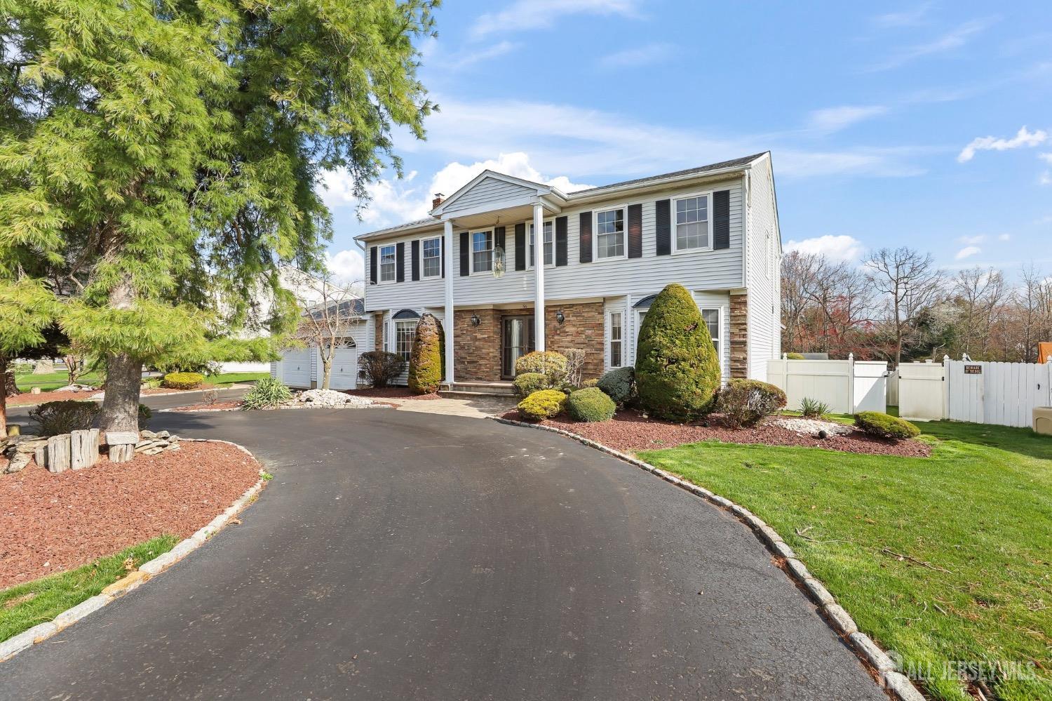 56 Ivanhoe Drive, Manalapan, New Jersey image 1
