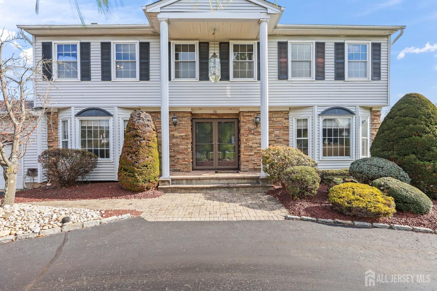 56 Ivanhoe Drive, Manalapan, New Jersey image 4