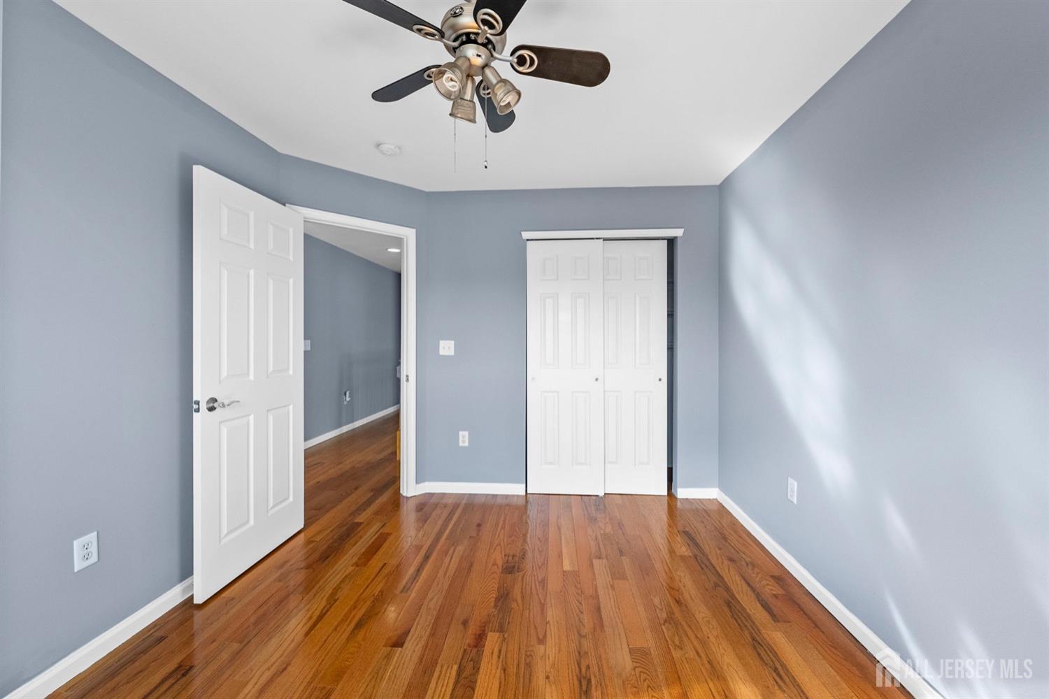 122 Overhill Drive, Sayreville, New Jersey image 25