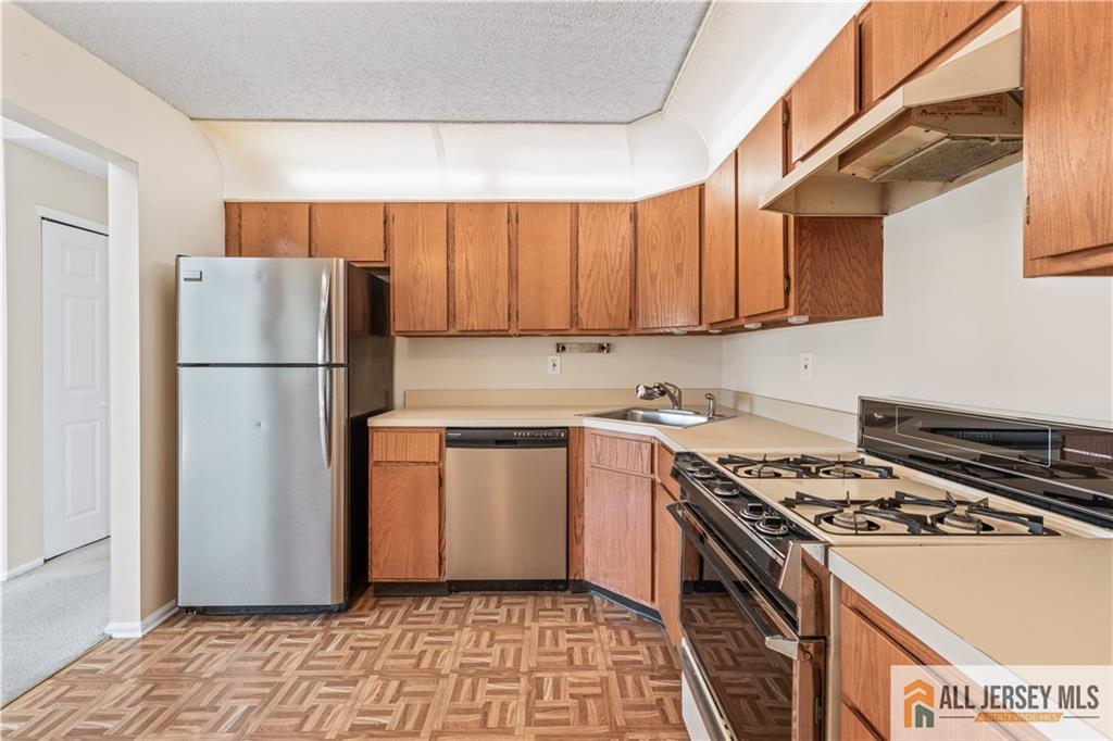 81 Fisher Drive #2503, Franklin, New Jersey image 16