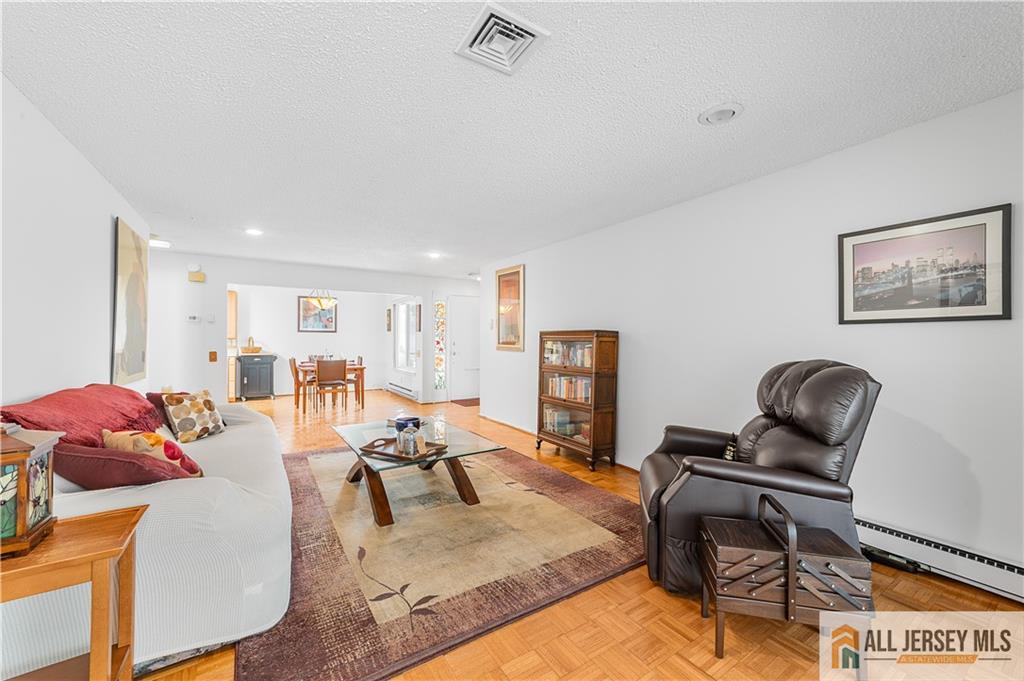 33 Haddon Road #33A, Monroe Township, New Jersey image 6