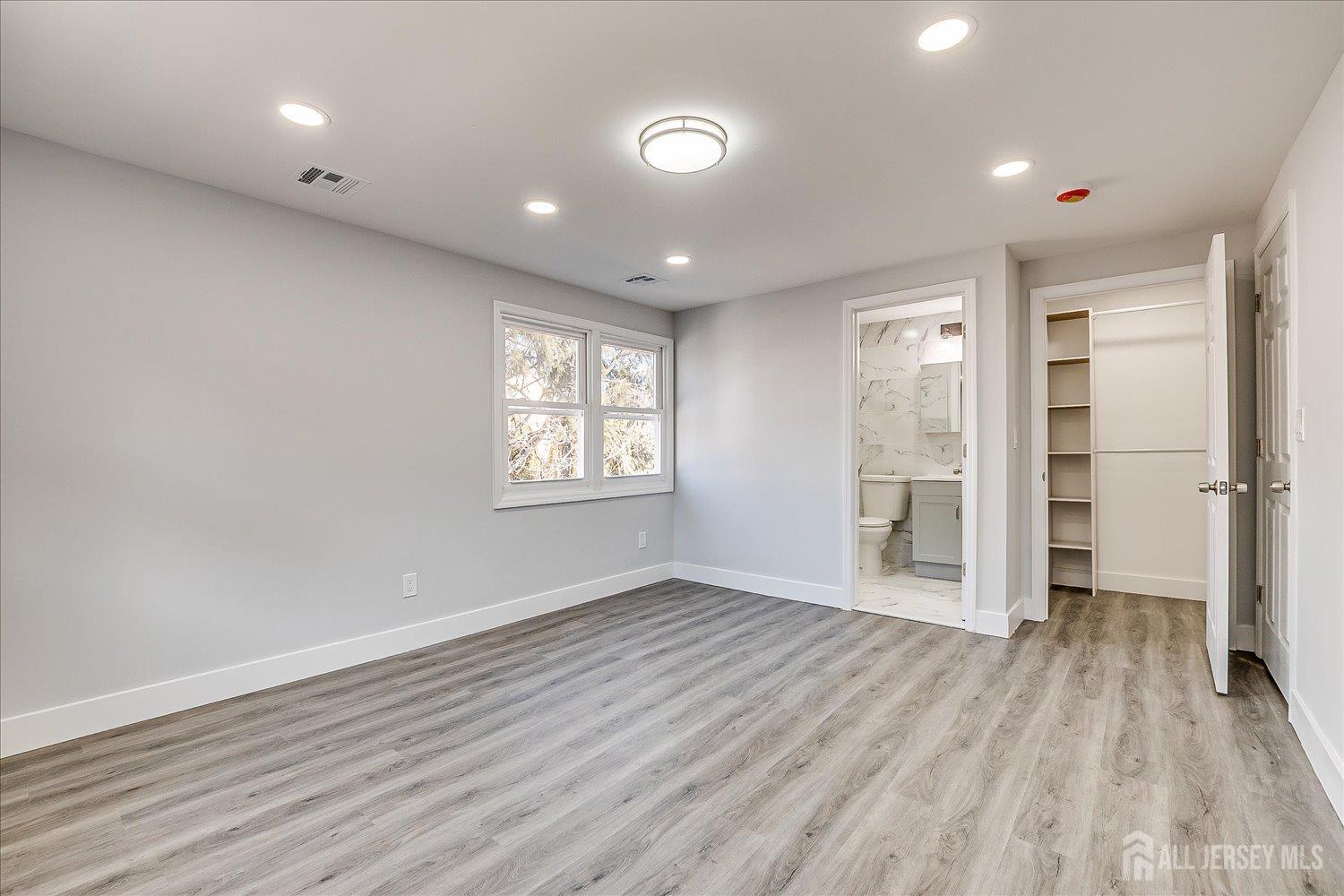 31 Smullen Street, Sayreville, New Jersey image 24