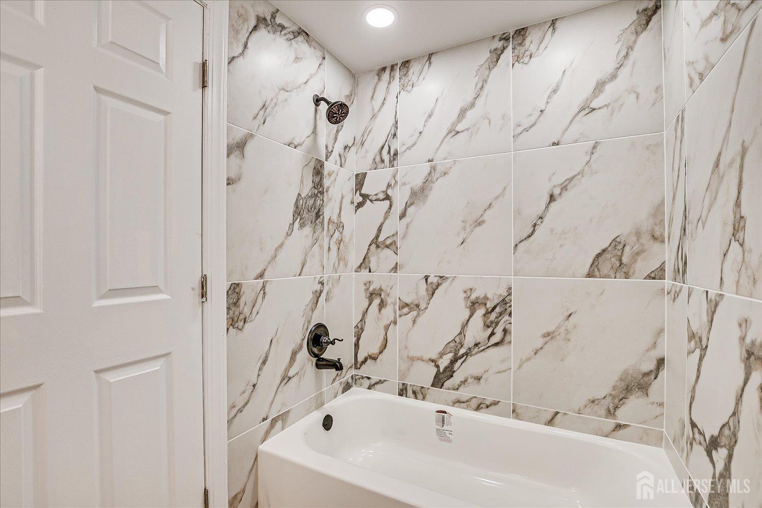 31 Smullen Street, Sayreville, New Jersey image 21