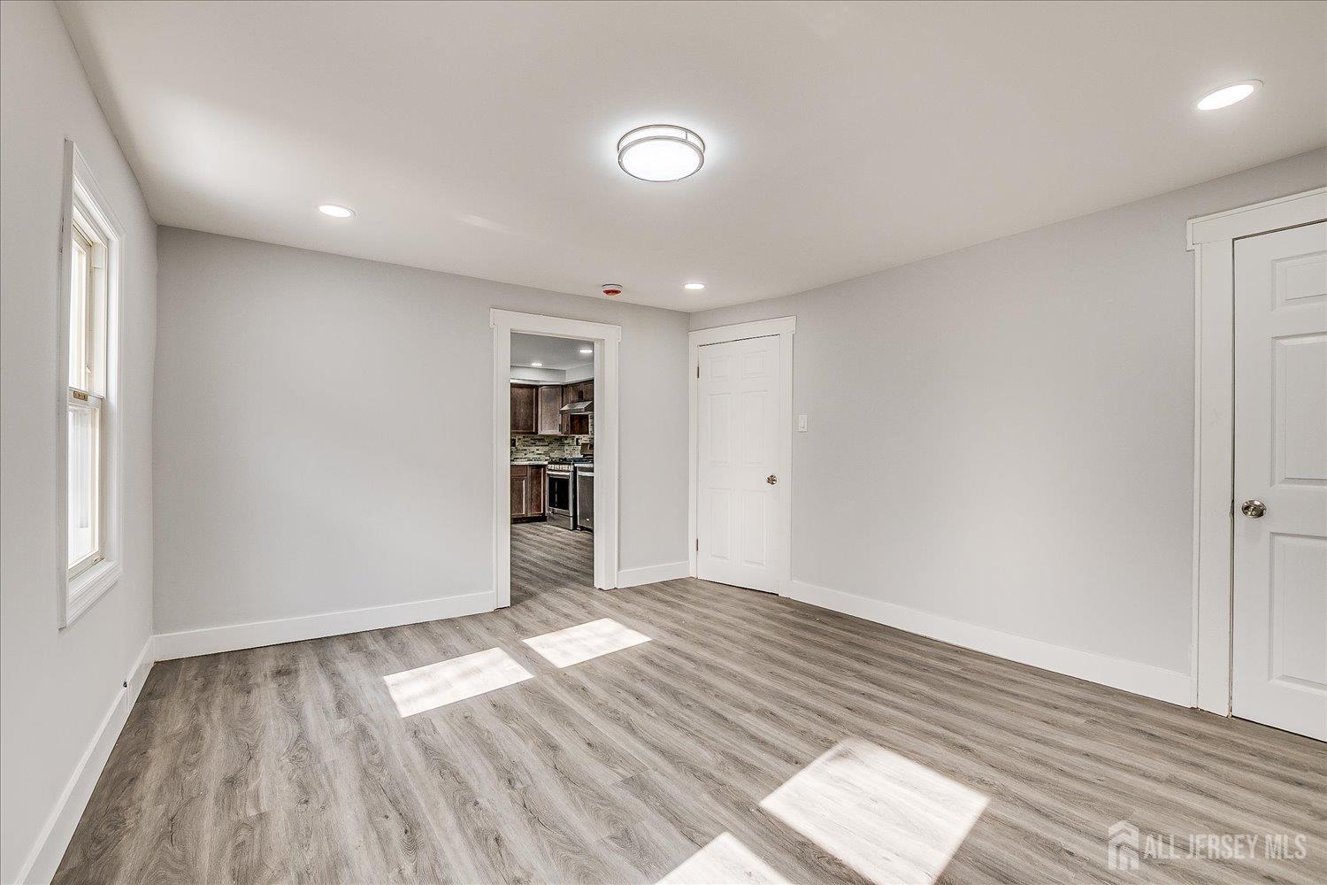 31 Smullen Street, Sayreville, New Jersey image 12