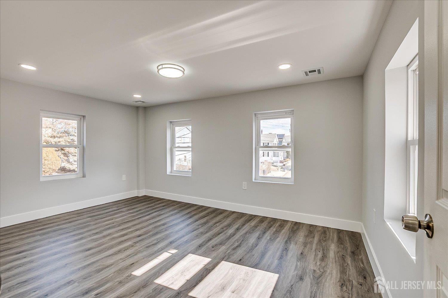 31 Smullen Street, Sayreville, New Jersey image 29