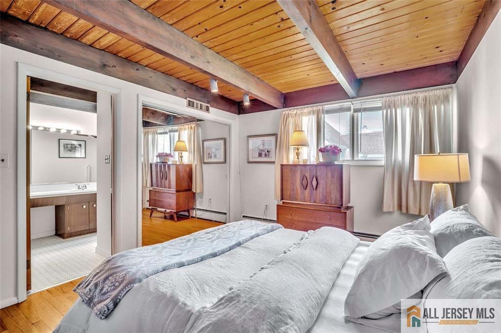 2 Snapper Avenue, South River, New Jersey image 16