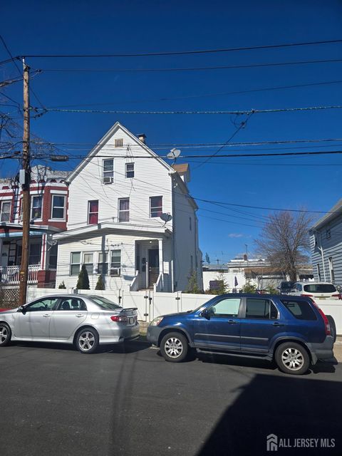 Multifamily For Sale - 300 Alpine Street<br/> Perth Amboy, NJ 08861