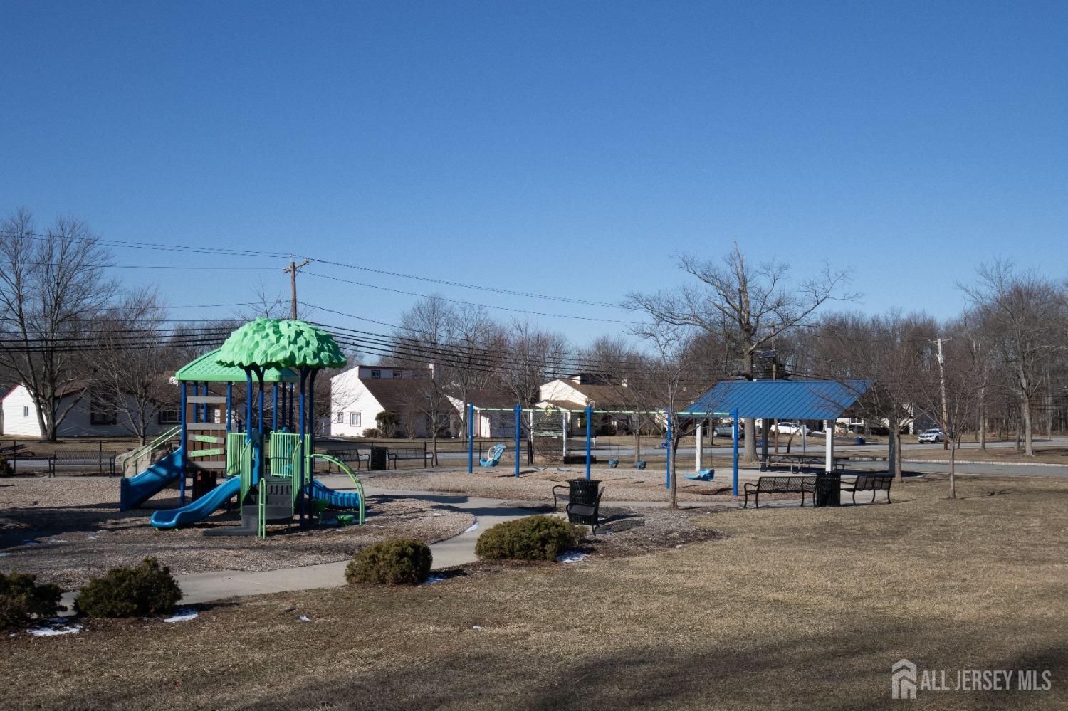 Piscataway, New Jersey 08854, United States, 2 Bedrooms Bedrooms, ,2 BathroomsBathrooms,Residential,Active,126276