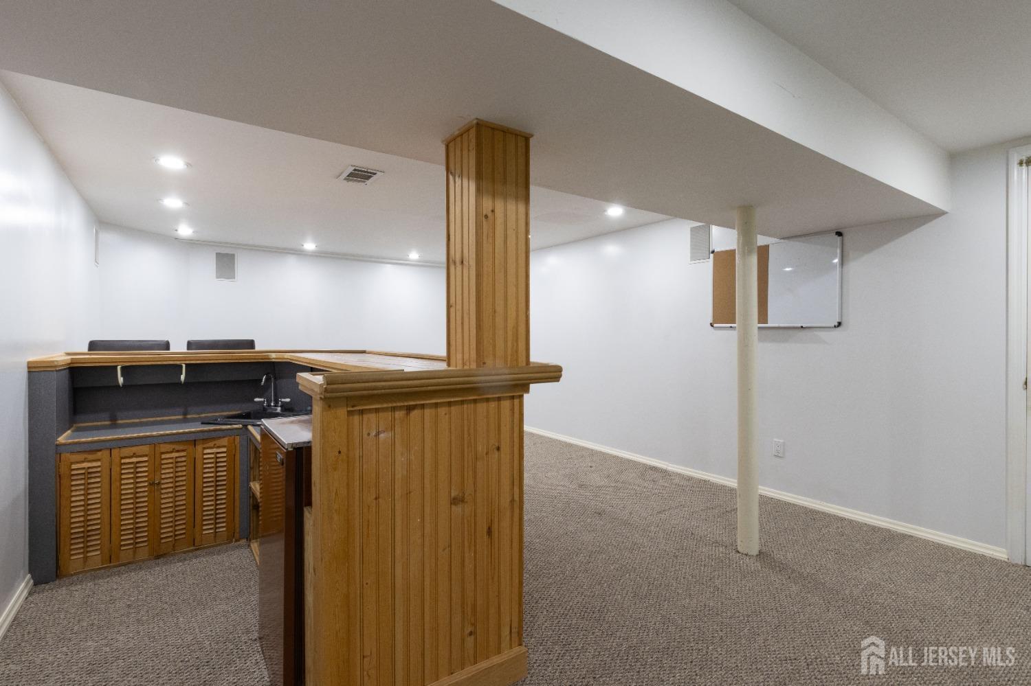 Piscataway, New Jersey 08854, United States, 2 Bedrooms Bedrooms, ,2 BathroomsBathrooms,Residential,Active,126276