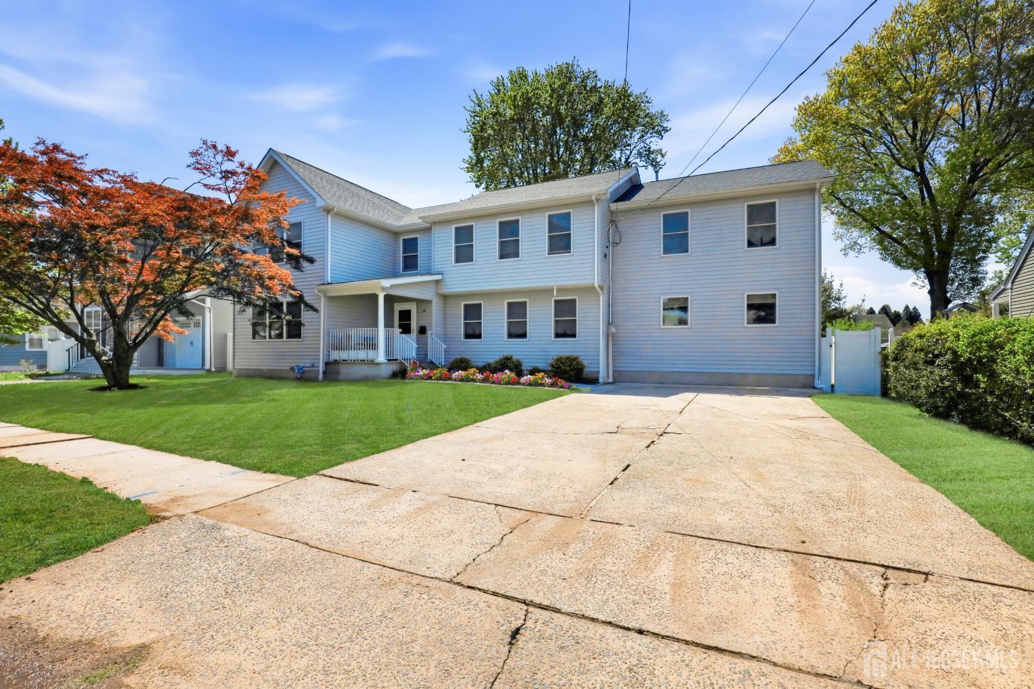 24 Campbell Avenue