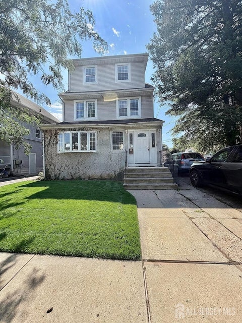 Apartment For Rent - 40-42 Raymond Terrace<br/> Union County, Elizabeth, NJ 07208