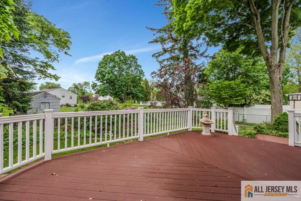 10 Lauri Lane, Middlesex, New Jersey image 29