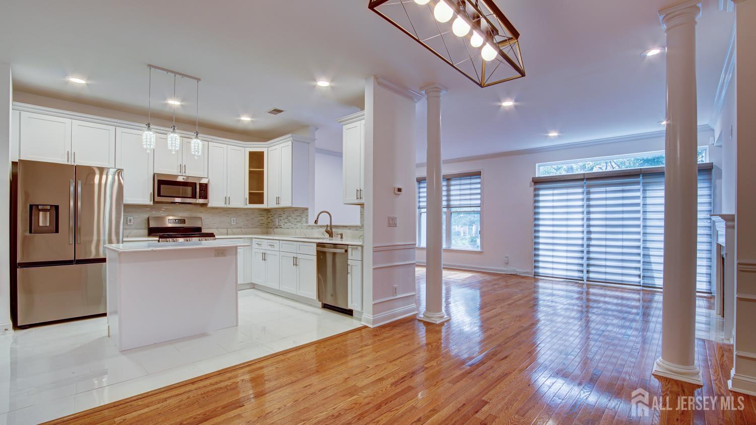 118 S Shore Drive