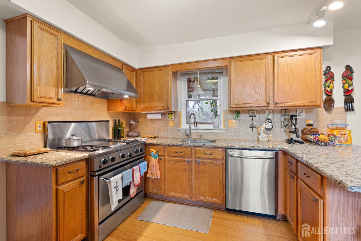 27 Jared Lane, Little Egg Harbor, New Jersey image 6