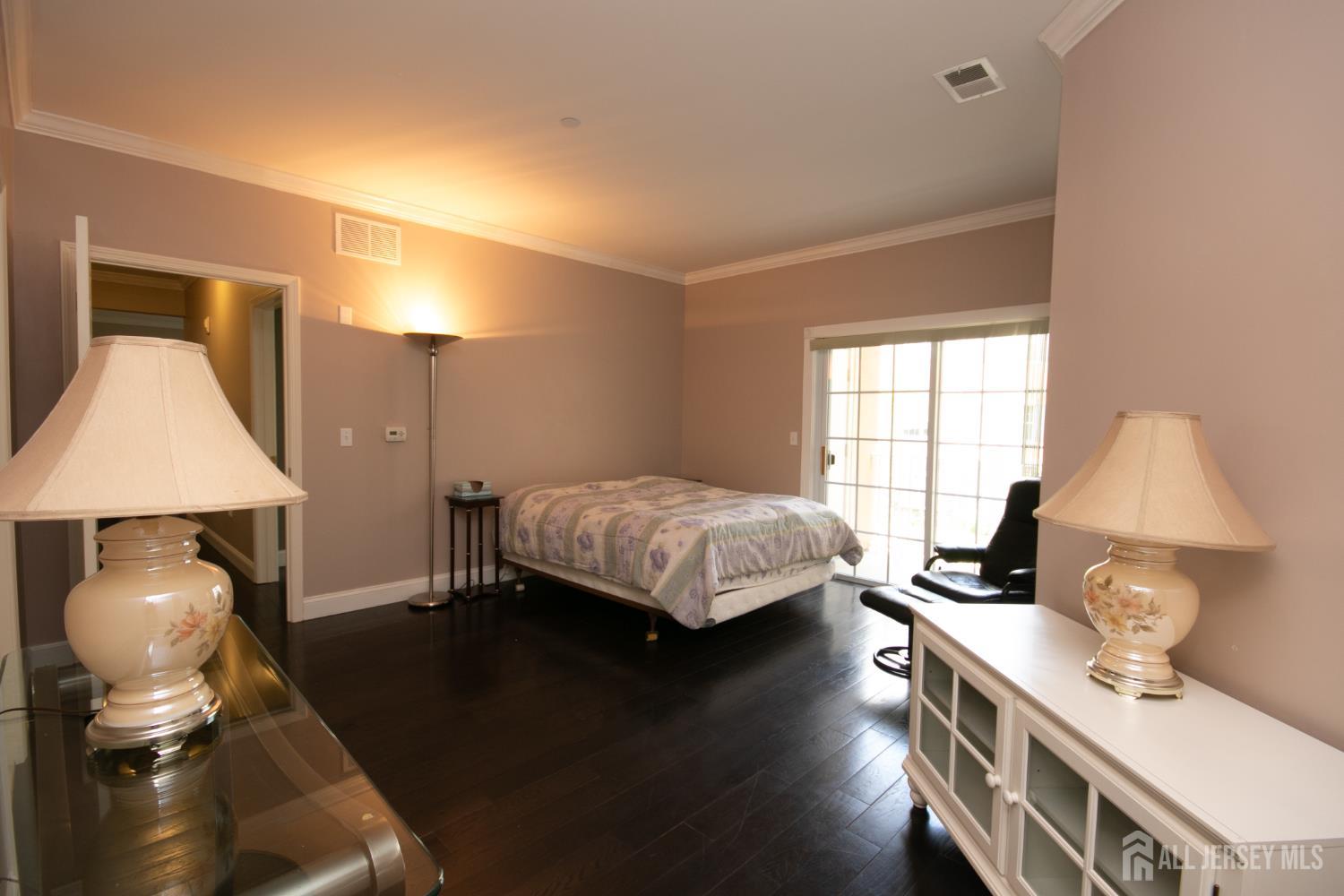 East Brunswick, New Jersey 08816, United States, 2 Bedrooms Bedrooms, ,2 BathroomsBathrooms,Residential,Coming Soon,177476