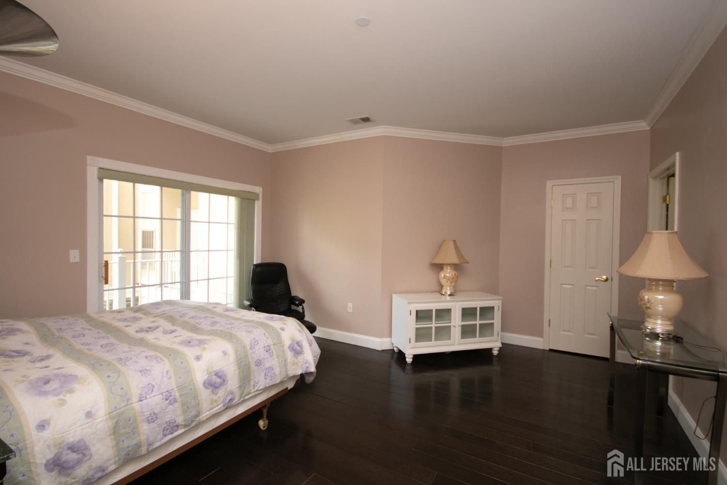 East Brunswick, New Jersey 08816, United States, 2 Bedrooms Bedrooms, ,2 BathroomsBathrooms,Residential,Coming Soon,177476