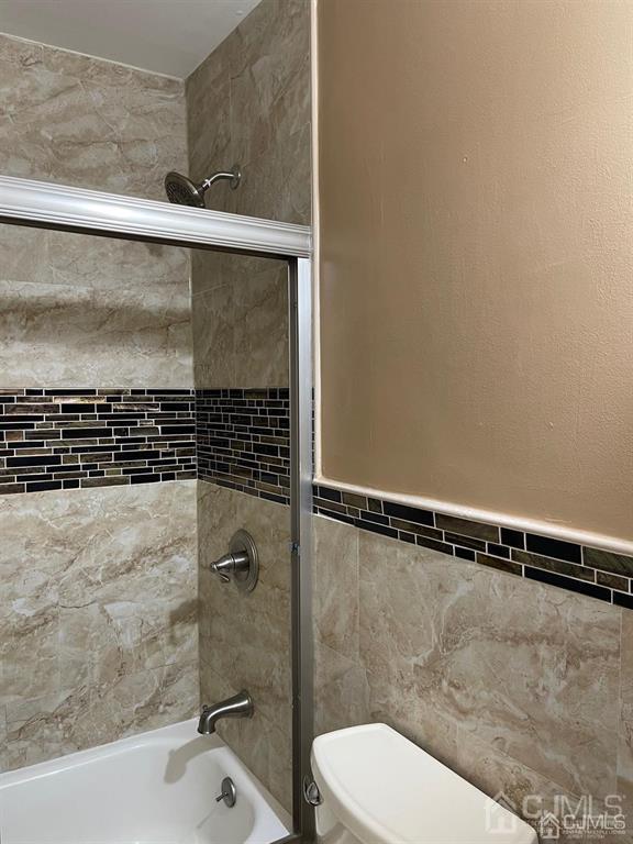 North Brunswick, New Jersey 08902, United States, 3 Bedrooms Bedrooms, ,3 BathroomsBathrooms,Residential,Active,119511