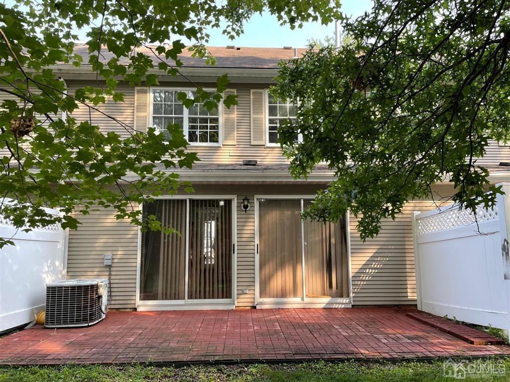 North Brunswick, New Jersey 08902, United States, 3 Bedrooms Bedrooms, ,3 BathroomsBathrooms,Residential,Active,119511