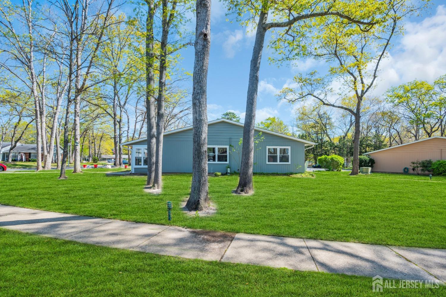470 Thornbury Court #F, Lakewood, New Jersey image 18