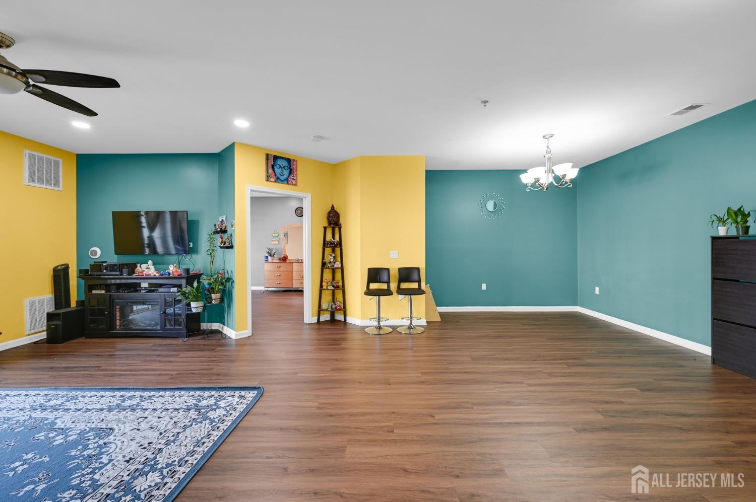 2022 Edward Stec Boulevard, Edison, New Jersey image 8