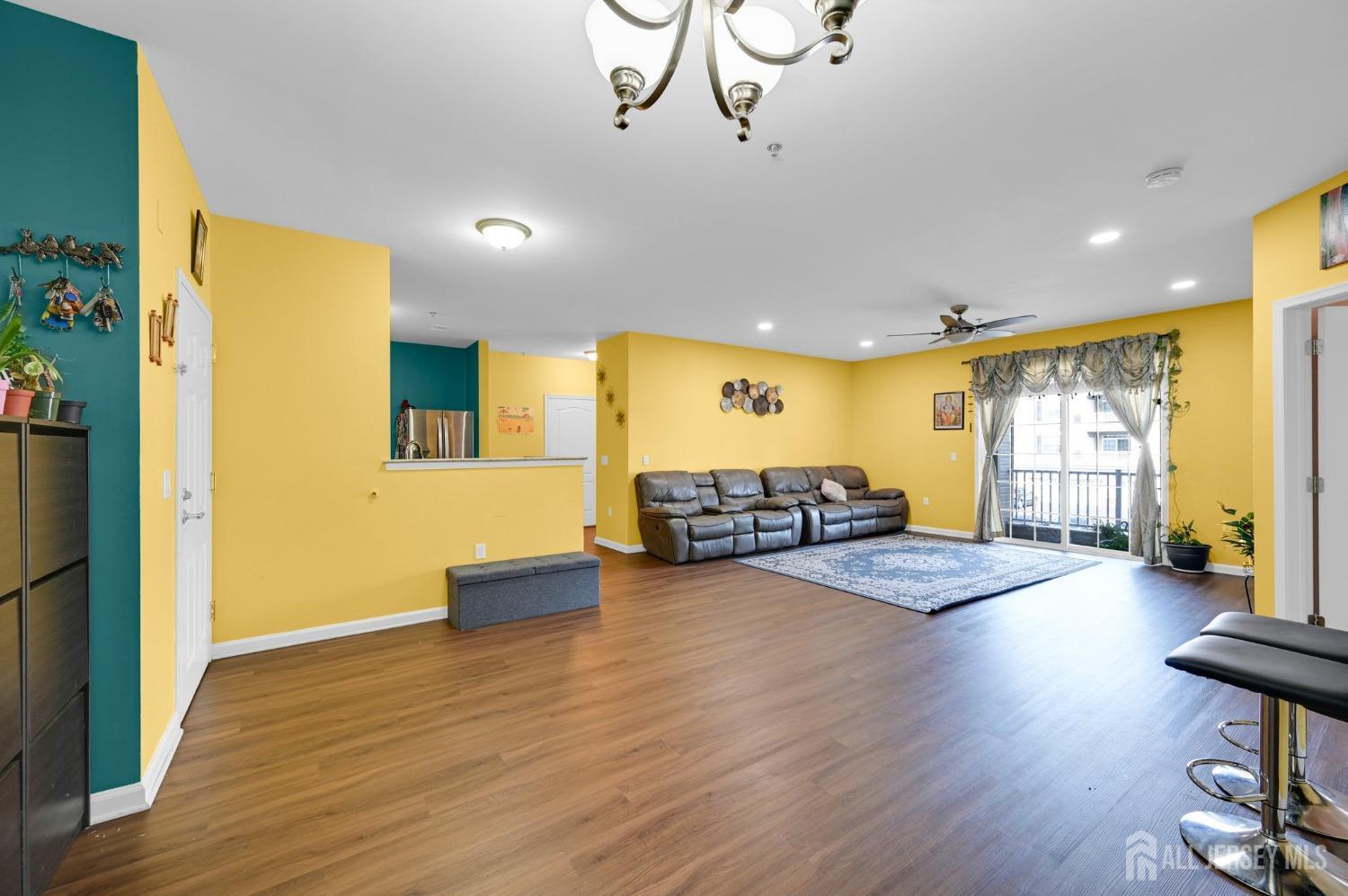 2022 Edward Stec Boulevard, Edison, New Jersey image 5