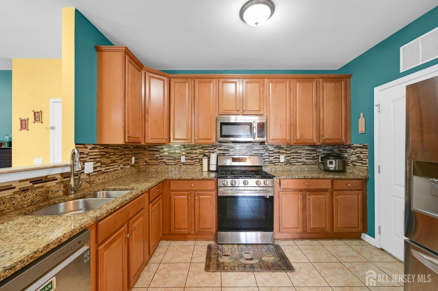 2022 Edward Stec Boulevard, Edison, New Jersey image 14