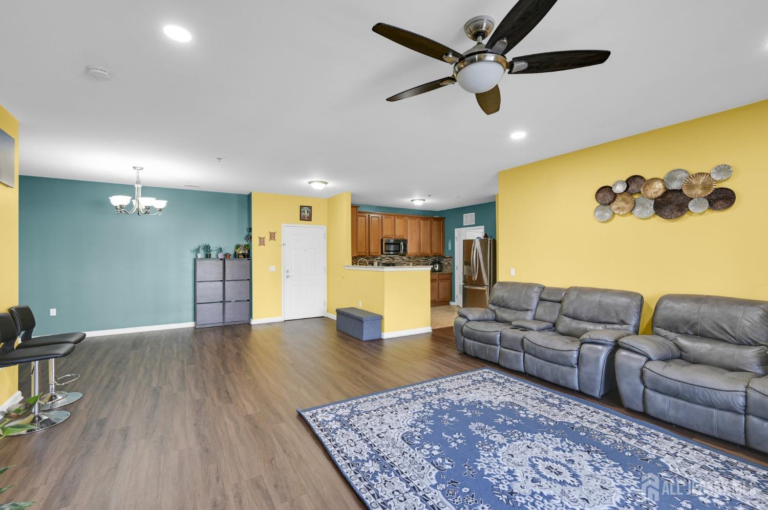 2022 Edward Stec Boulevard, Edison, New Jersey image 13