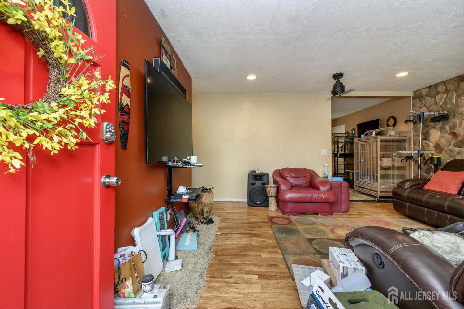 47 Brandywine Circle, Piscataway, New Jersey image 3