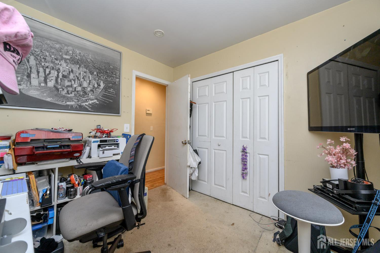 47 Brandywine Circle, Piscataway, New Jersey image 13