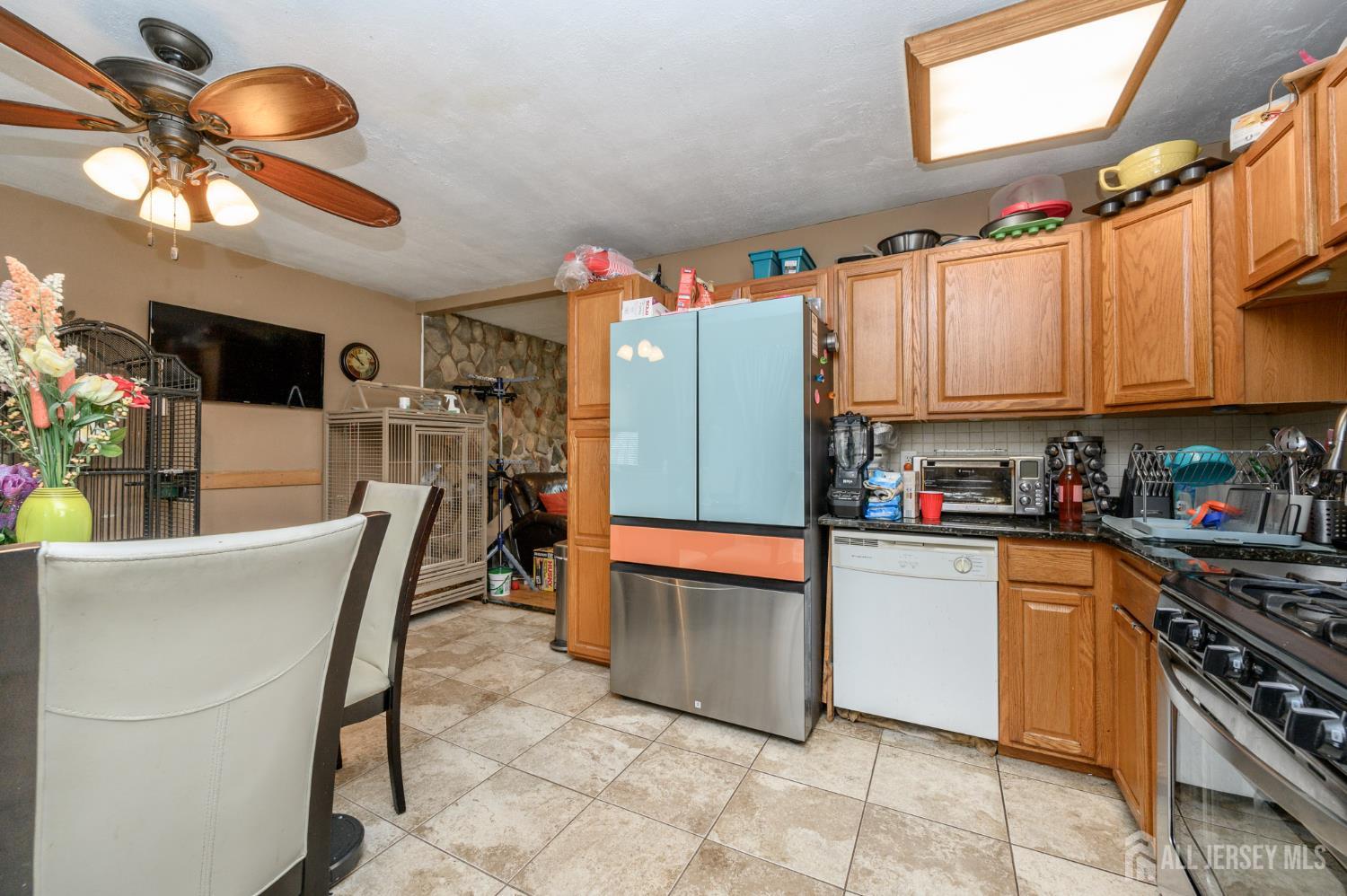 47 Brandywine Circle, Piscataway, New Jersey image 9