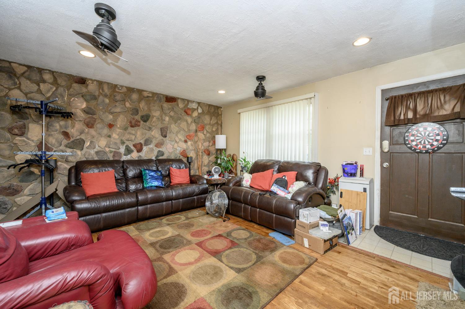 47 Brandywine Circle, Piscataway, New Jersey image 5