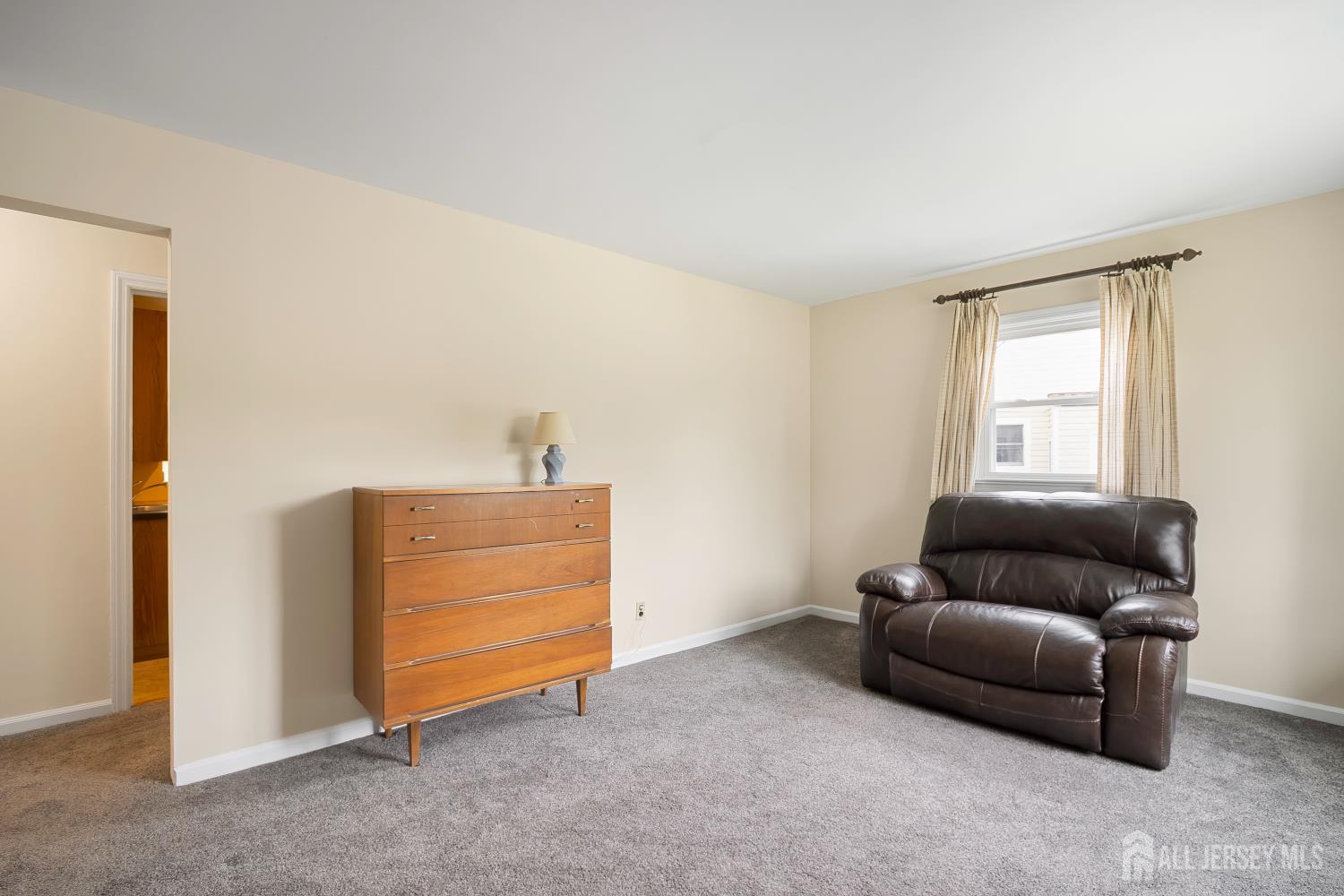 3 Seymour Avenue, Edison, New Jersey image 4