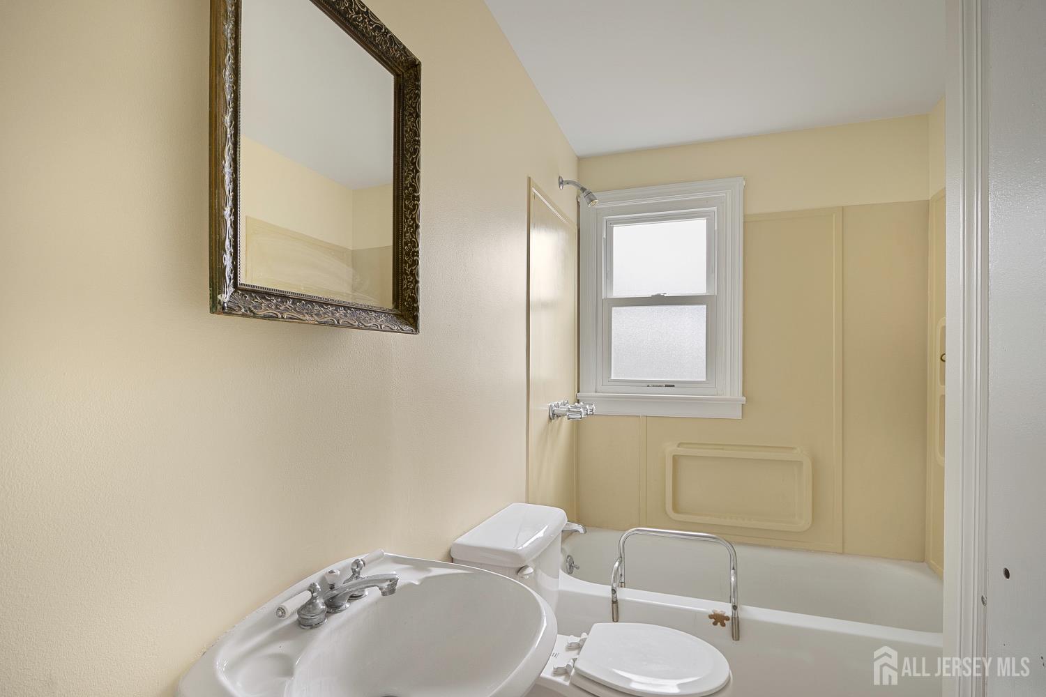 3 Seymour Avenue, Edison, New Jersey image 16