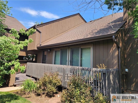 117 KINGSBERRY DR, SOMERSET, NJ 08873 - Image f1bd1d51b8fdcc0f9fba0fb98d1dfed8/1574417718