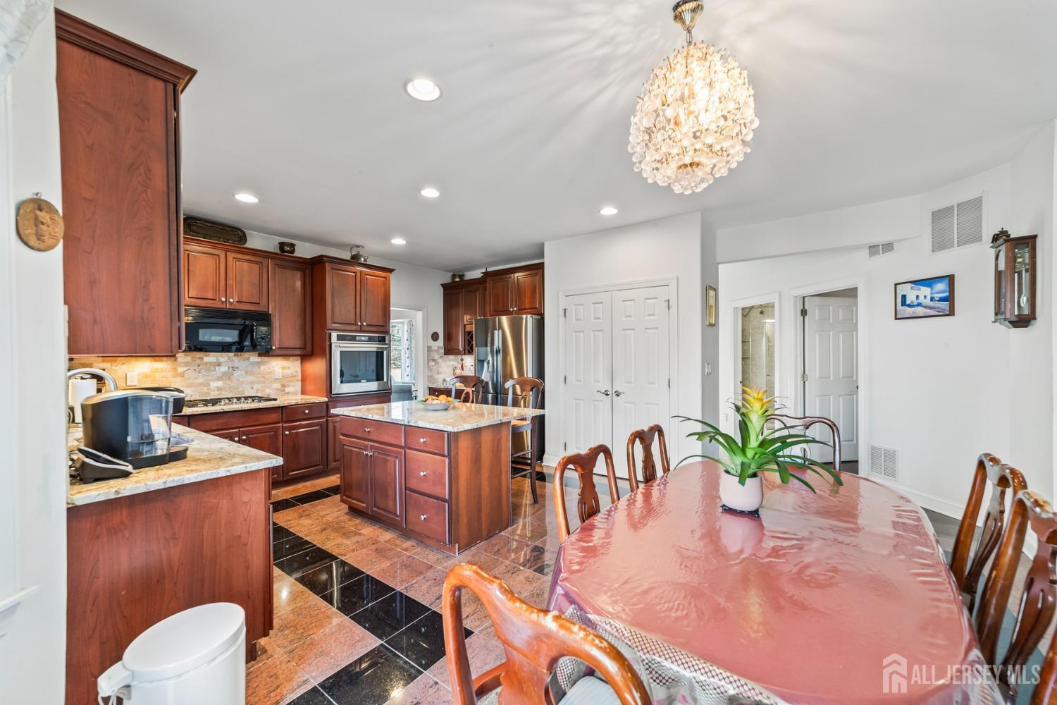 14 Barnyard Court, Plainsboro, New Jersey image 11