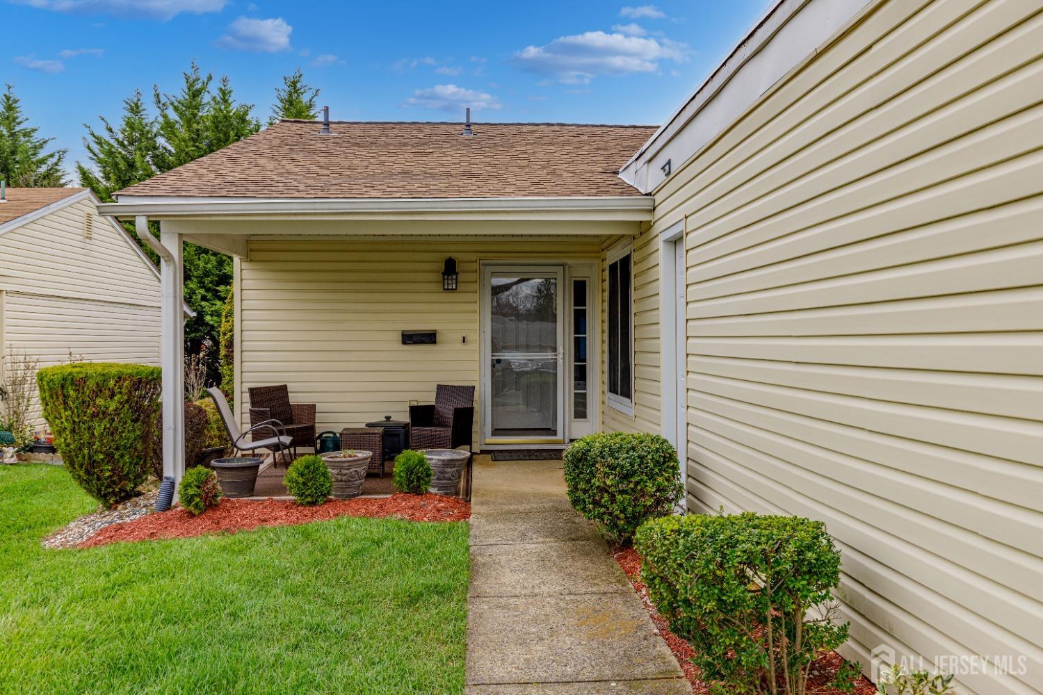 50 Juniper Plaza #B, Monroe Township, New Jersey image 4