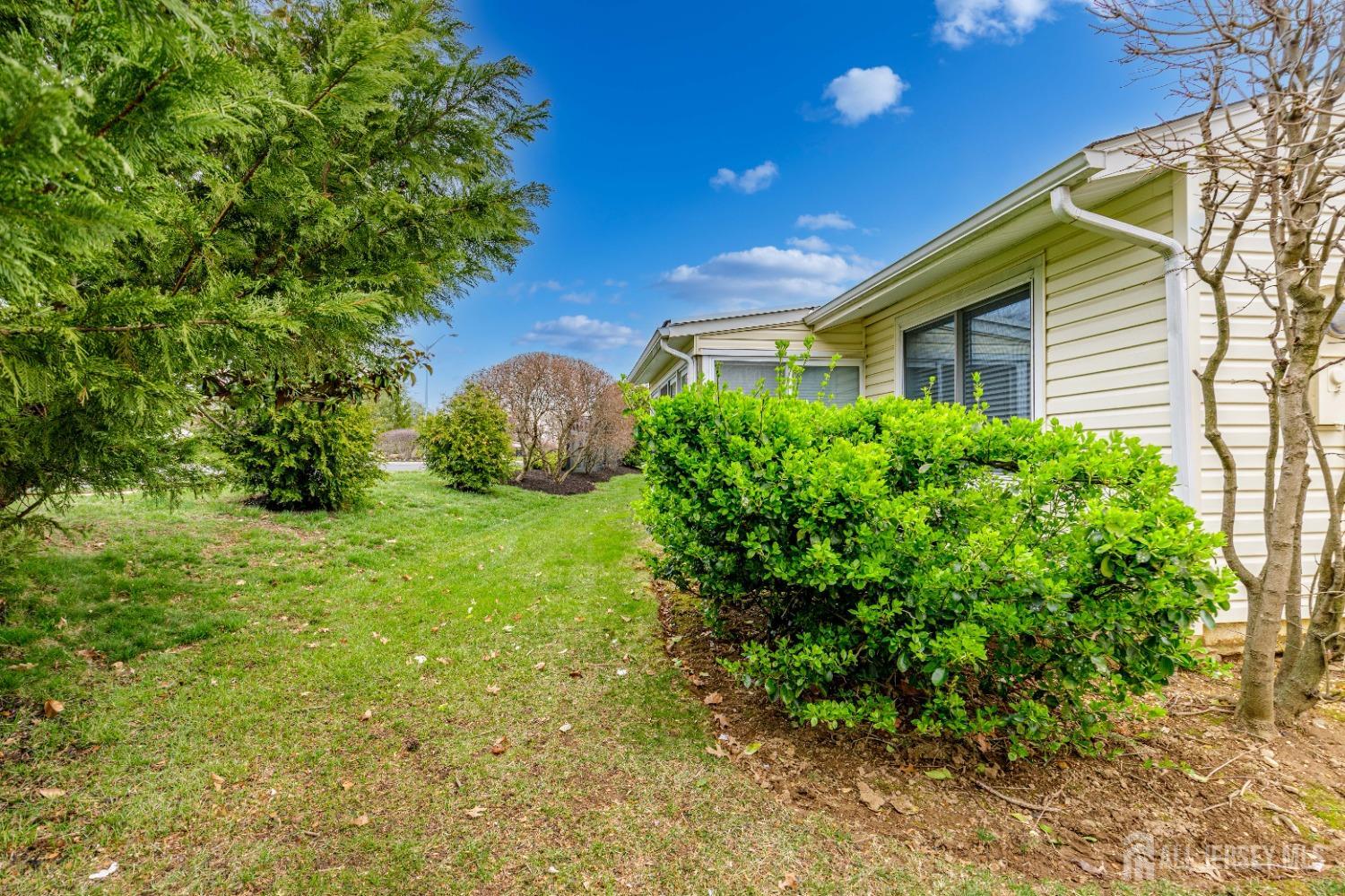 50 Juniper Plaza #B, Monroe Township, New Jersey image 6