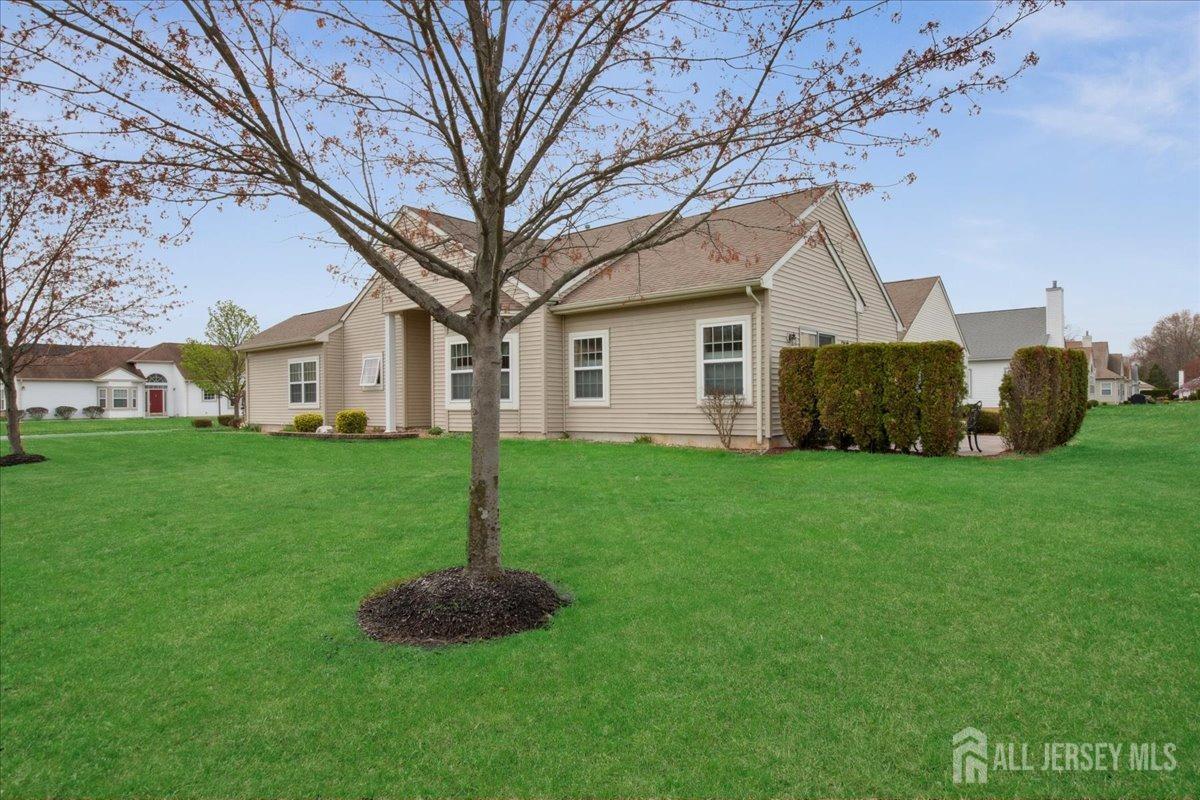 101 Tuscana Avenue, Monroe Township, New Jersey image 2