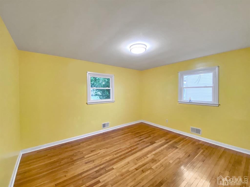 15 Race Track Road, East Brunswick, New Jersey image 9