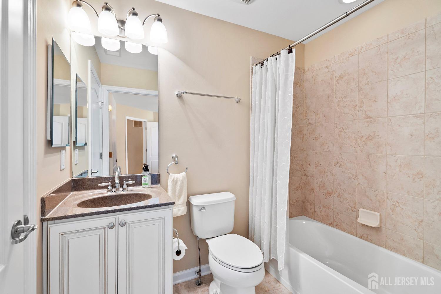 6 Diamond Spring Drive, Monroe Township, New Jersey image 25
