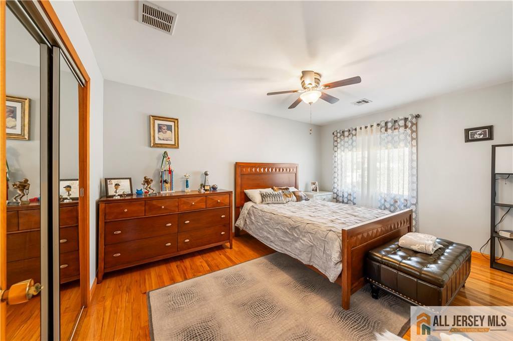 7 Madaline Drive, Edison, New Jersey image 11