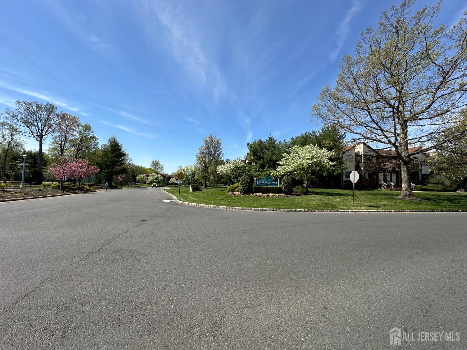 4215 Birchwood Court, North Brunswick, New Jersey image 4
