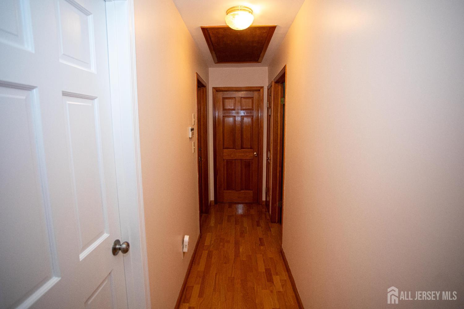 368 S Pine Avenue, Sayreville, New Jersey image 26
