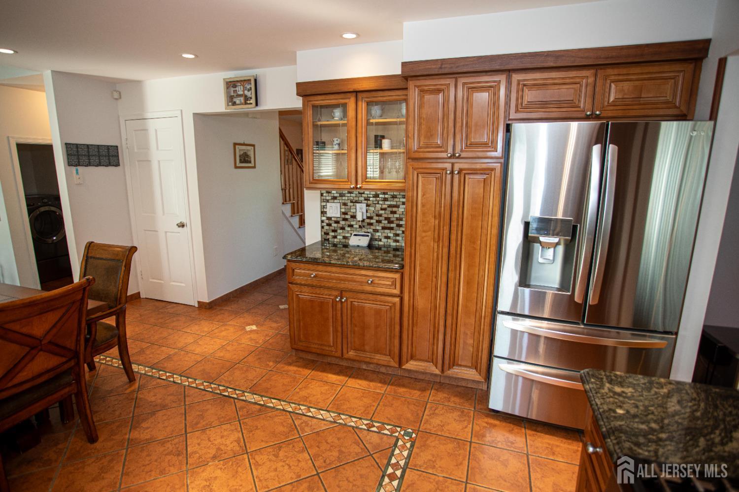 368 S Pine Avenue, Sayreville, New Jersey image 10
