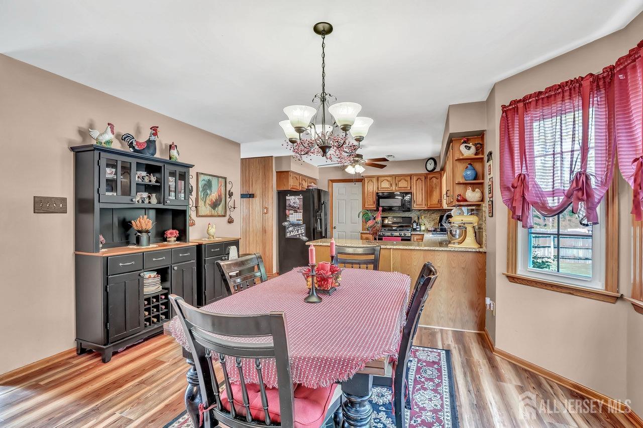 1427 Swan Lane, Harrison, New Jersey image 17