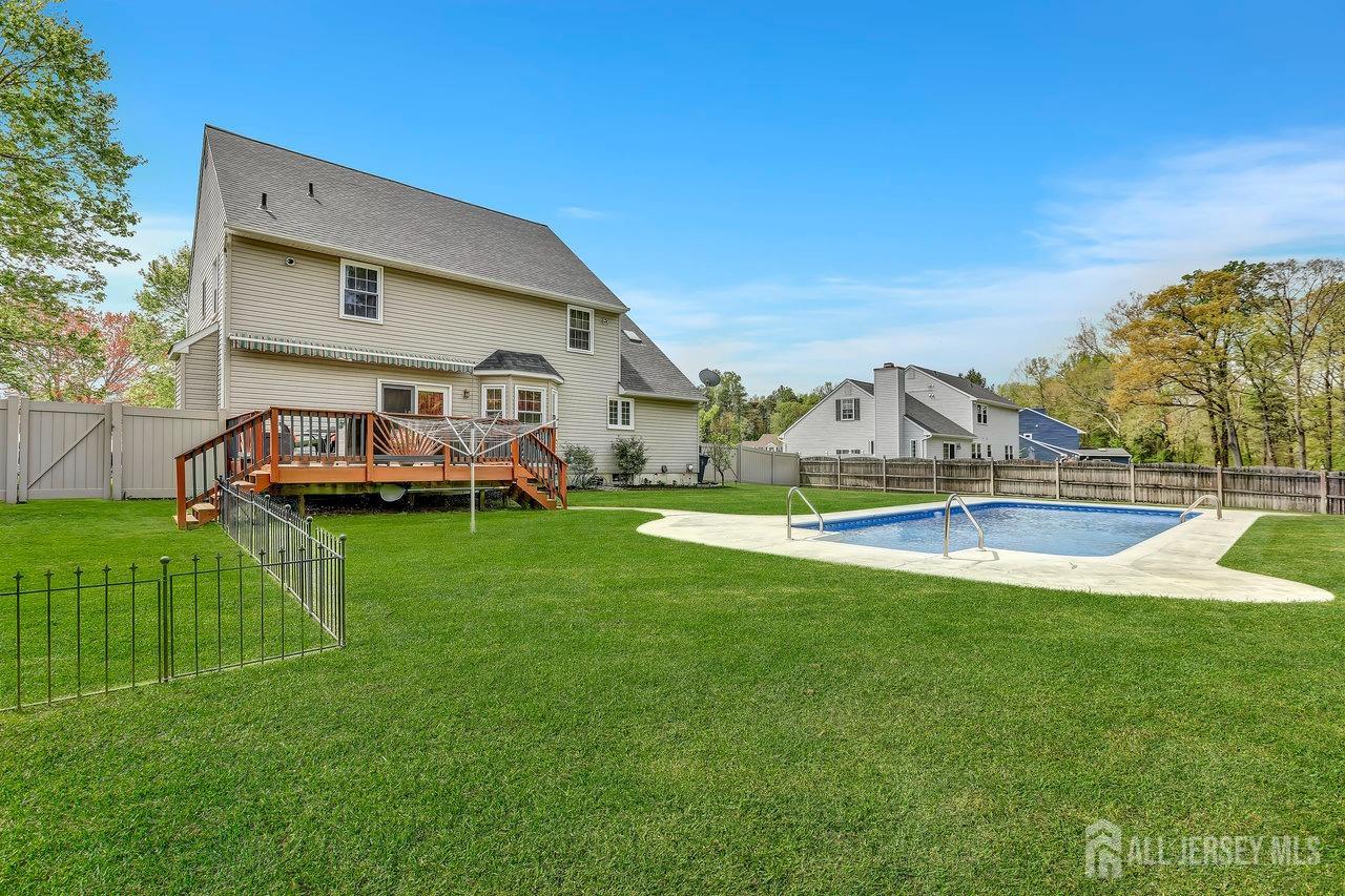 1427 Swan Lane, Harrison, New Jersey image 35