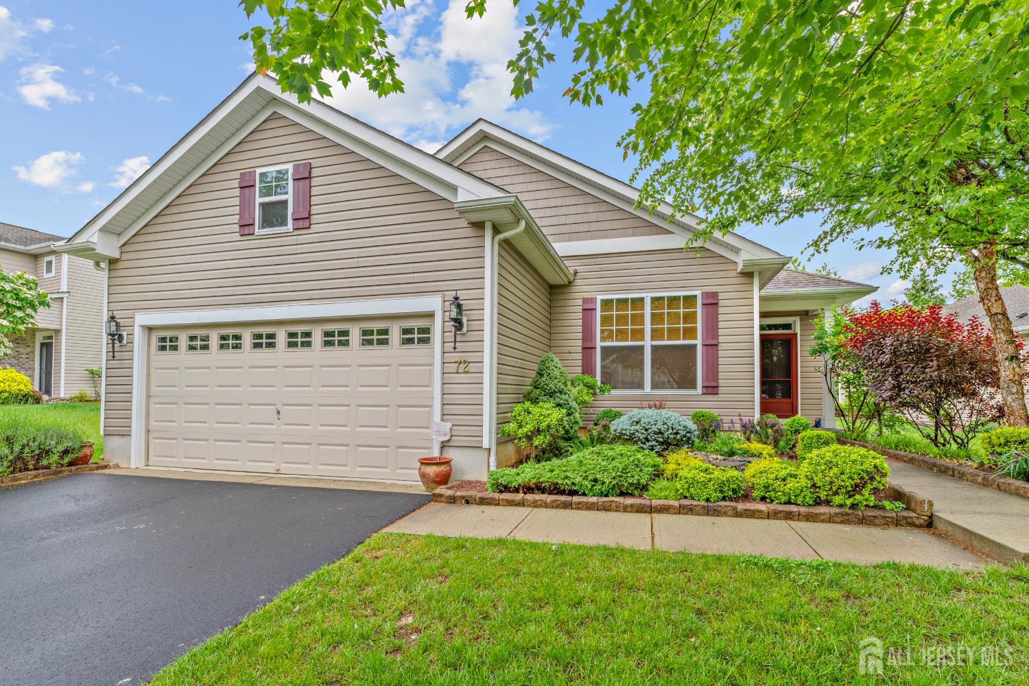 72 Wintergreen Drive, Manalapan, New Jersey image 1